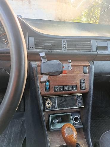 мп 40: Mercedes-Benz W124: 1994 г., 2 л, Механика, Бензин, Седан — 7