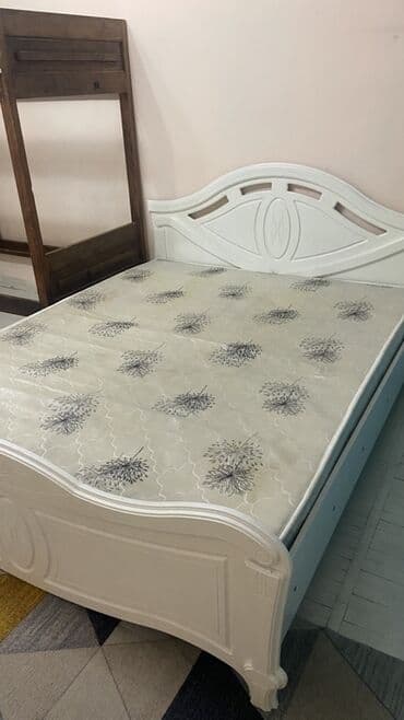 Шкафы: Кровать двуспальная с матрасом в идеальном состоянии из минусов — 2