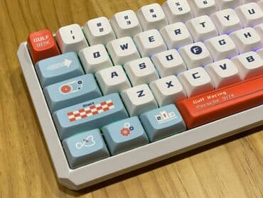 red square keyrox: Клавиатура, Darmoshark, Механикалык, Зымдуу, Bluetooth туташтыруу, Өлчөмү: 65% — 6