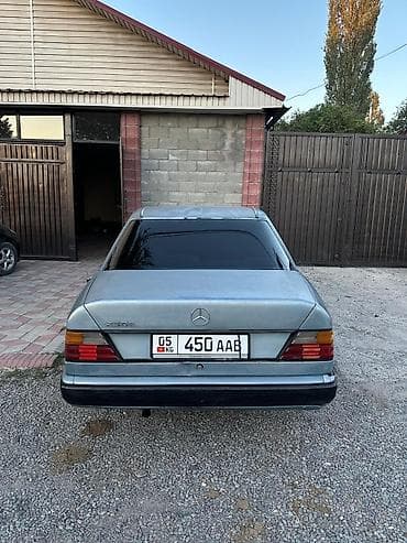 Унаа: Mercedes-Benz W124: 1986 г., 2.3 л, Кол менен иштөөчү, Бензин, Седан — 4