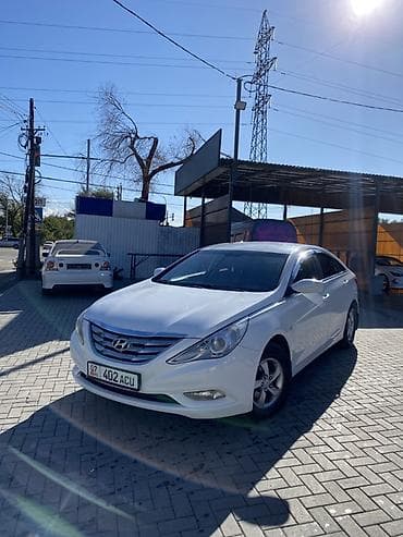 санота бензин: Hyundai Sonata: 2010 г., 2 л, Газ, Седан — 9