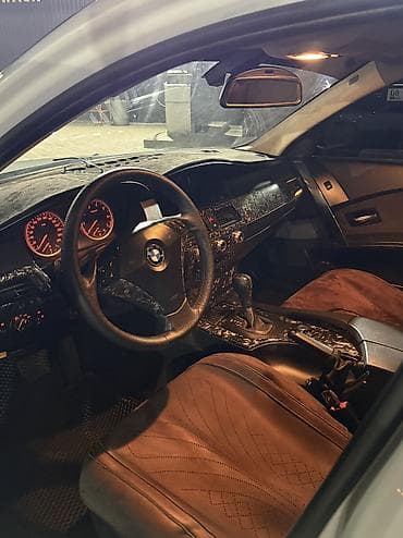лед освещение: BMW 5 series: 2004 г., 2.5 л, Автомат, Бензин, Седан — 7