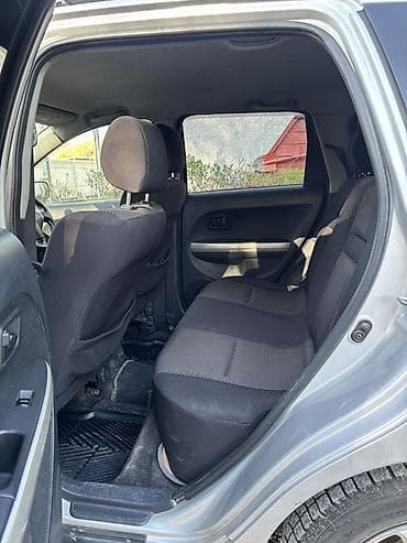 step: Toyota Ist: 2003 г., 1.5 л, Автомат, Бензин, Хэтчбэк — 7