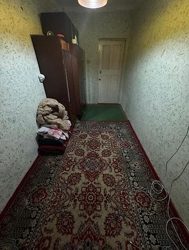 Аренда квартир: 3 комнаты, С мебелью частично — 1