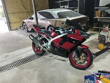 Спортбайк Kawasaki, 900 куб. см, Бензин, Б/у