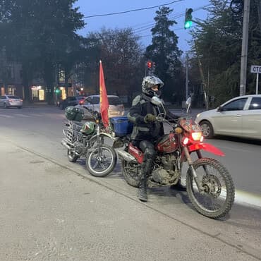 Эндуро-мотоцикл 150 см³ (воздушное охлаждение) для города и