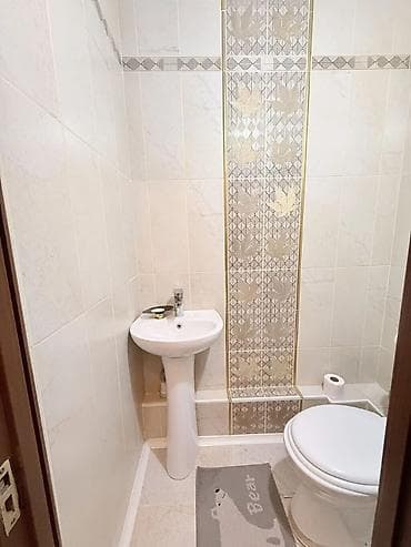 сдаю кв 10мкр: 3 комнаты, 68 м², 106 серия, 8 этаж, Евроремонт — 8