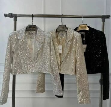 вечерный койноктор: Комплект, надет был 1 раз, на час. пиджак пиджак укороченный платье — 1