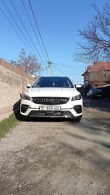 Geely Coolray: 2022 г., 1.5 л, Робот, Бензин, Кроссовер at lalafo.kg Geely Coolray: 2022 г., 1.5 л, Робот, Бензин, Кроссовер