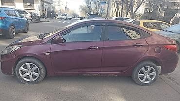 Hyundai Solaris: 2012 г., 1.6 л, Ручные, Бензин, Седан — 2