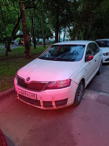 Skoda: Skoda Rapid: 2015 г., 1.6 л, Автомат, Бензин, Седан — 4