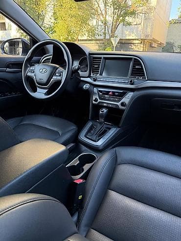 елантра 2017: Hyundai Elantra: 2017 г., 1.6 л, Автомат, Бензин, Седан — 3
