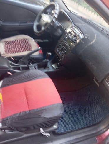 автомобиль продается: Toyota Avensis: 2002 г., Механика, Дизель, Универсал — 6