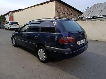 Унаа: Toyota Avensis: 2001 г., 2 л, Кол менен иштөөчү, Дизель, Универсал — 6