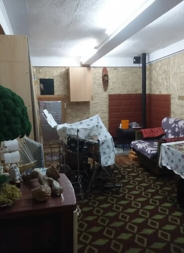 продаю майнинг ферму бишкек: 18 м², Бетон | Жертөлө, ороо — 2