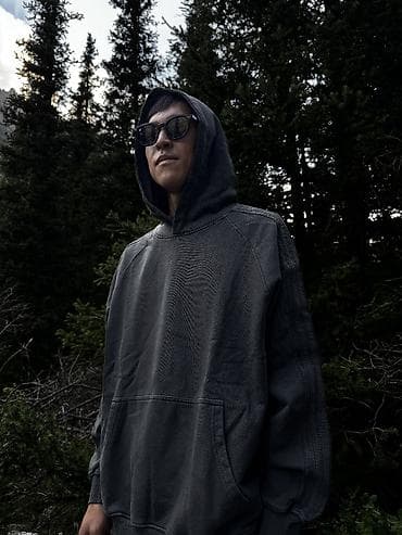 nike tech: Толстовка с капюшоном, цвет графит - Классическая худи с объемным — 2