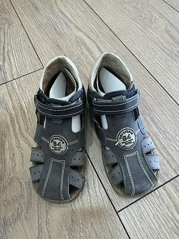 сандалии: Детские кожаные сандалии Ortopedia 64, темно‑серые.
Турция
Размер 30 — 2