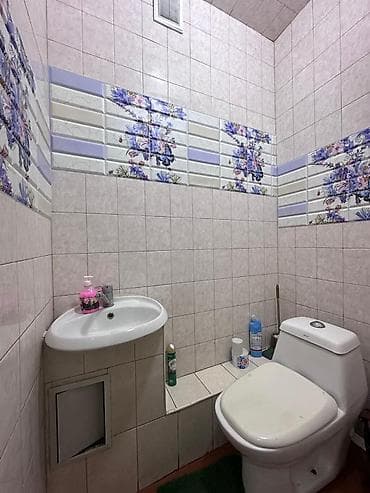 105 серия 3 комнатная: 3 комнаты, 56 м², 105 серия, 1 этаж, Старый ремонт — 3