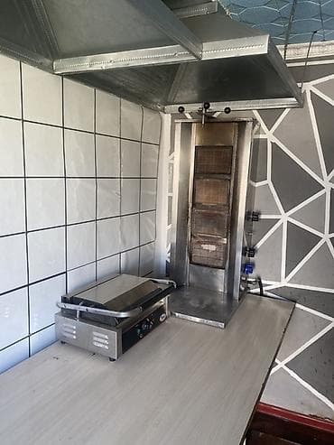 Оборудование для фастфудов: Профессиональное оборудование для фастфуда: гриль-пресс и вертикальная — 1