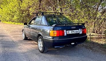 Audi: Audi 80: 1989 г., 1.8 л, Механика, Бензин, Седан — 5