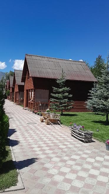 Гостиницы на Иссык-Куле: Гостевой дом на Иссык-Куле, У, Кара-Ой (Долинка), 7 мест — 2