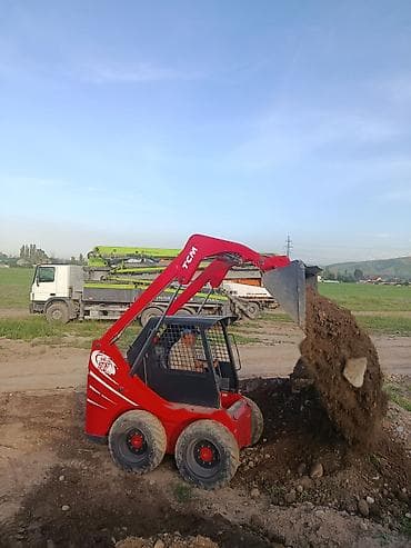 мини пагрузчик: Сдаю Мини (Бобкат) погрузчик, 800 тонн, 3 куб.м, Почасово — 5