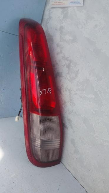 terrano 2: Задний левый стоп-сигнал Nissan 2002 г., Б/у, Оригинал, Япония — 3