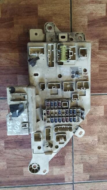 купить дом в балыкчы: Toyota TLC 100 Блок предохранителей, Тойота ТЛС 100 блок — 1