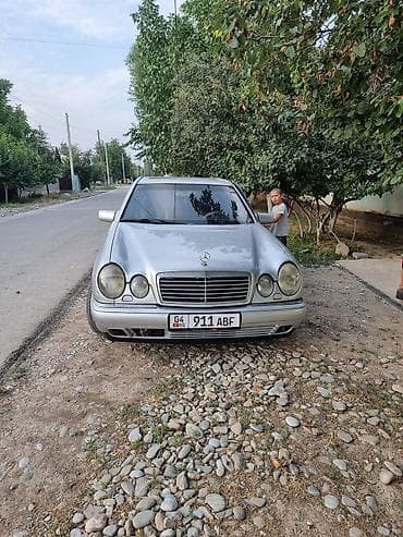 Mercedes-Benz E-Class: 1997 г., 2.8 л, Автомат, Газ, Седан