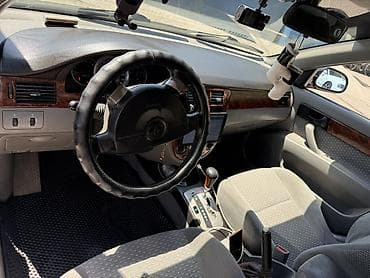 Chevrolet Lacetti: 2004 г., 1.8 л, Автомат, Газ, Седан — 4