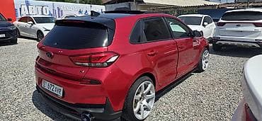tesla model 3: Hyundai i30: 2019 г., 1.6 л, Автомат, Бензин, Хэтчбэк — 8