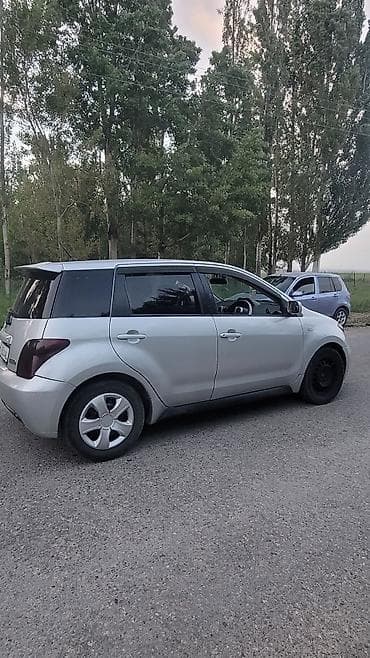 toyota ist дверь: Toyota Ist: 2003 г., 1.3 л, Автомат, Бензин, Хэтчбэк — 5