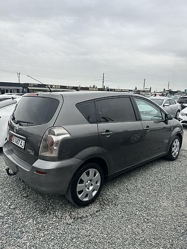 tayota karolla: Toyota Corolla Verso: 2004 г., 1.6 л, Механика, Бензин, Минивэн — 7