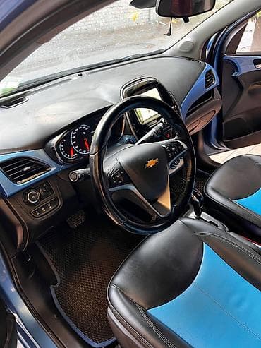 1: Chevrolet Spark: 2016 г., 1 л, Вариатор, Бензин, Хэтчбэк — 6