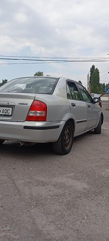 honda civic 2008: Mazda 323: 1998 г., 1.6 л, Механика, Бензин — 4