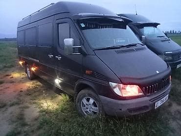 Mercedes-Benz Спринтер: 2004 г., 2.2 л, Механика, Дизель, Бус at lalafo.kg Mercedes-Benz Спринтер: 2004 г., 2.2 л, Механика, Дизель, Бус