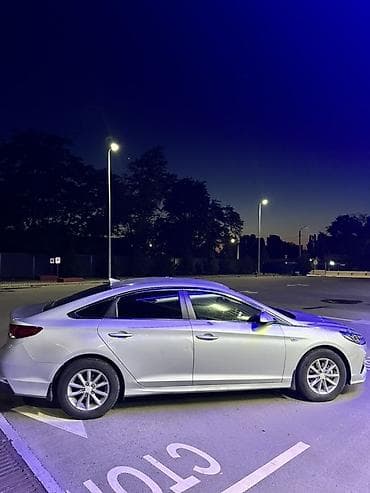 Hyundai Sonata: 2019 г., 2 л, Автомат, Газ, Седан — 3
