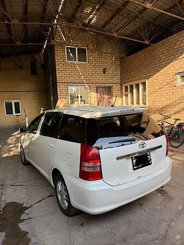 li l9 max: Toyota WISH: 2004 г., 1.8 л, Автомат, Бензин, Универсал — 2