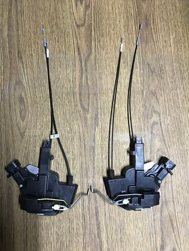 runx alex: Замок двери Toyota Новый, Оригинал — 1