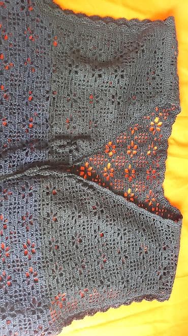 slim patch: Вязаный крючком жилет без застёжки, черный. - Ручная работа, ажурный — 4