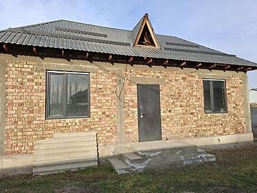 домик капсула: Продаётся кирпичный одноэтажный дом с чердачным пространством. Село — 8