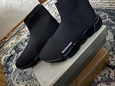 Мужские кроссовки, 40, Balenciaga, Новый, цвет - Черный, Самовывоз