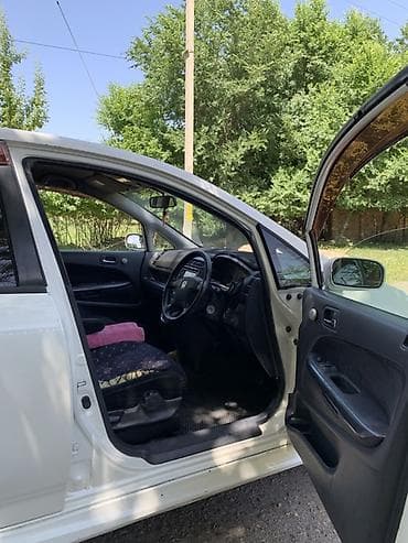 kia seranto: Honda Stream: 2002 г., 2 л, Автомат, Бензин, Минивэн — 9