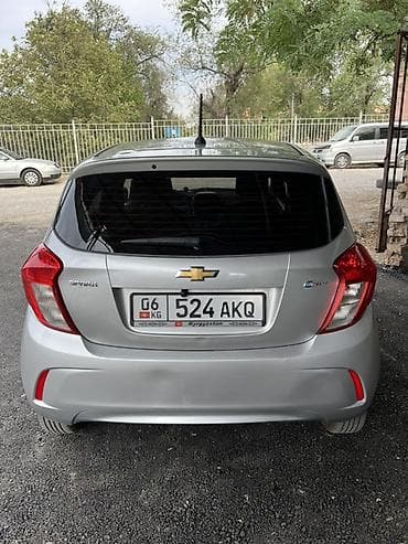wuling mini ev: Chevrolet Spark: 2017 г., 1 л, Вариатор, Бензин, Хэтчбэк — 8