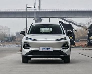 чоки: Элегантный 5-дверный электрический кроссовер с выразительным — 3