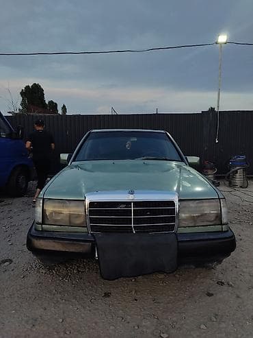step: Mercedes-Benz W124: 1989 г., Механика, Бензин, Седан — 9
