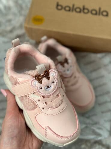 обувь женская большие размеры: Продаю утепленные кроссовки!!! Качество топ Легкие, удобные, стильные — 2