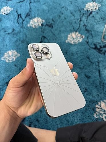 infinix note 30: IPhone 15 Pro, Б/у, 256 ГБ, Серебристый, Чехол, 86 % — 1
