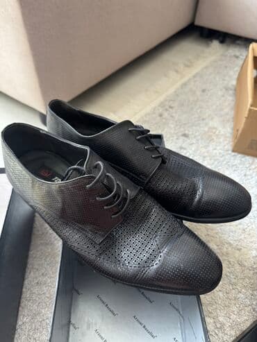 Мужские ботинки
Одевали один раз