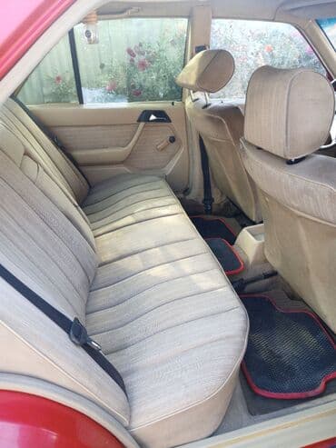 e star: Mercedes-Benz E-Class: 1988 г., 2.3 л, Механика, Бензин, Седан — 8